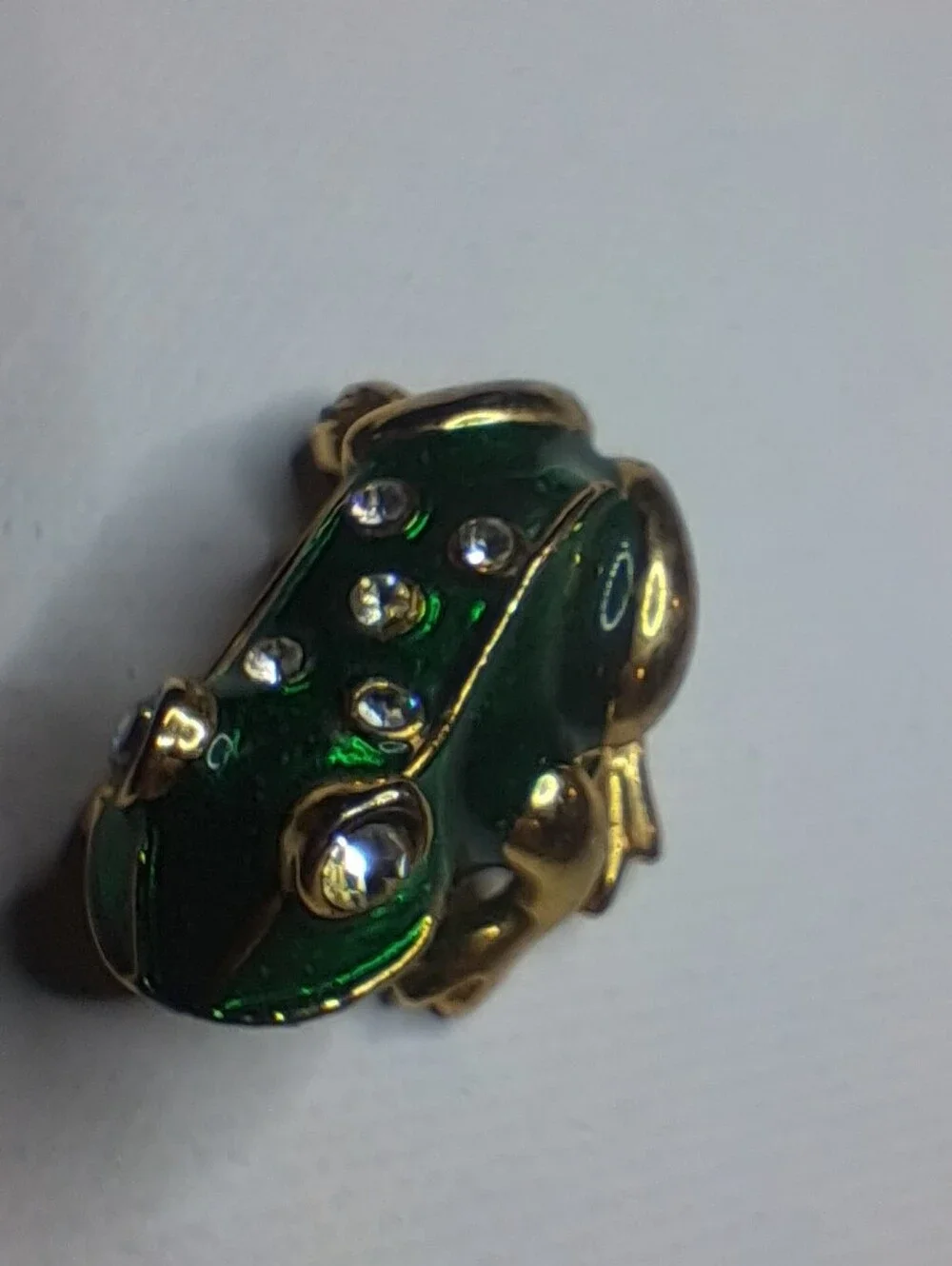 Vintage Green Enamel Rhinestone Frog Brooch Pin Gold Tone Novelty